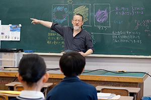 まずは説明を聞きます